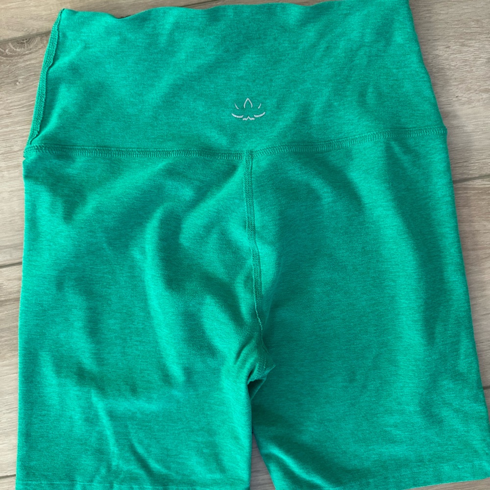 Beyond yoga biker yoga shorts